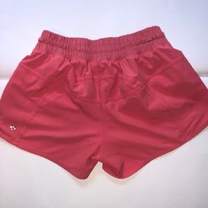 Lululemon size 6 shorts